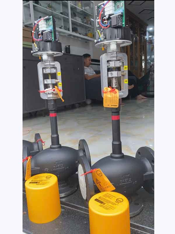 van điều khiển DN65